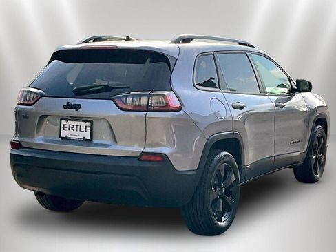 Used 2019 Jeep Cherokee Latitude Plus AWD/4WD image 5