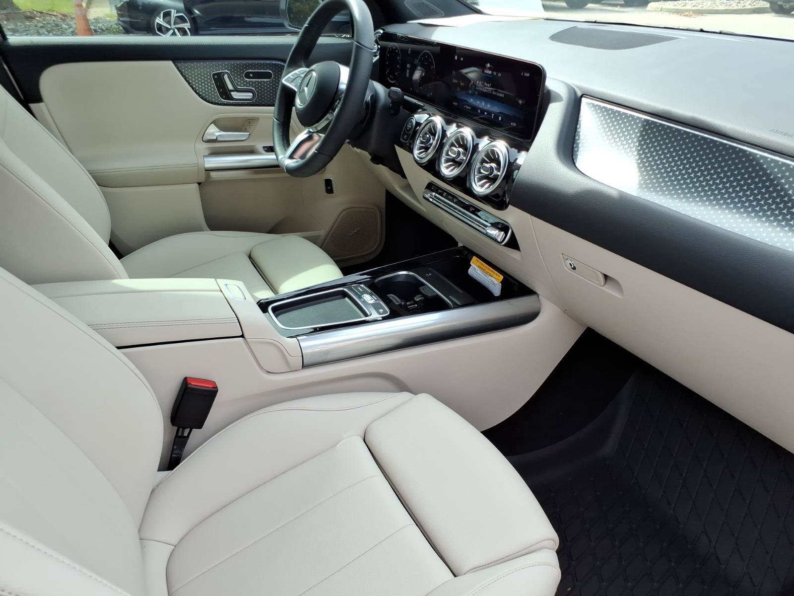 Used 2026 Mercedes-Benz GLA 250 4MATIC image 26