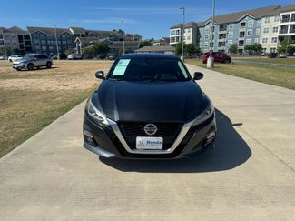 Used 2019 Nissan Altima 2.5 SL FWD video 3