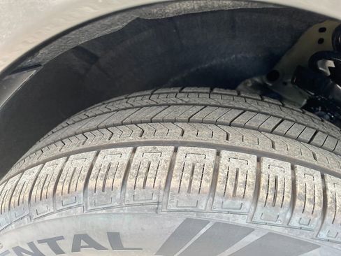 New 2026 GMC Terrain Denali w/ LPO, Floor Liner Package image 29