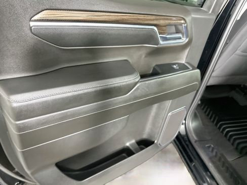 Used 2024 Chevrolet Silverado 1500 LT AWD/4WD image 26
