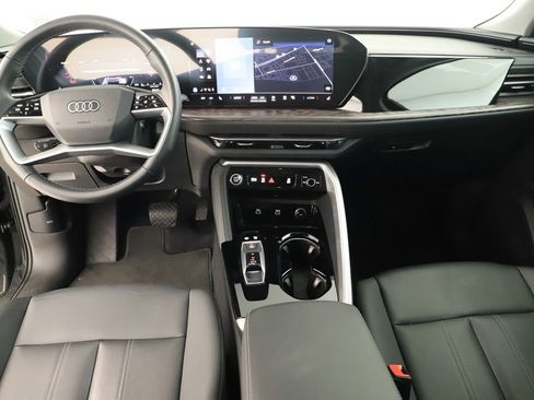 Certified 2025 Audi Q5 Premium Plus w/ Premium Plus AWD/4WD image 18