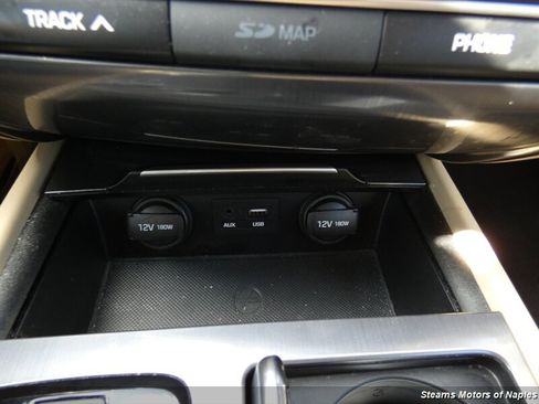 Used 2015 Hyundai Genesis 3.8 w/ Option Group 03 image 29