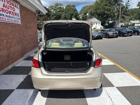 Used 2012 Lexus ES 350 4dr Sdn image 38