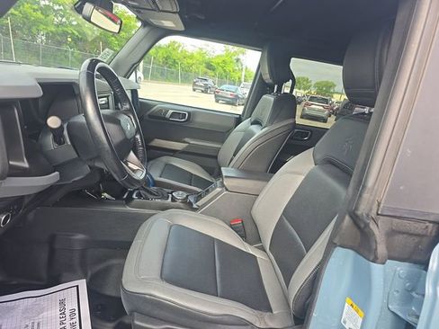Used 2022 Ford Bronco Black Diamond AWD/4WD image 2