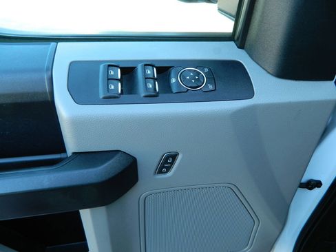 Used 2019 Ford F350 XL w/ Power Equipment Group AWD/4WD image 19