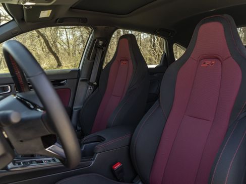 Used 2026 Honda Civic Si image 17