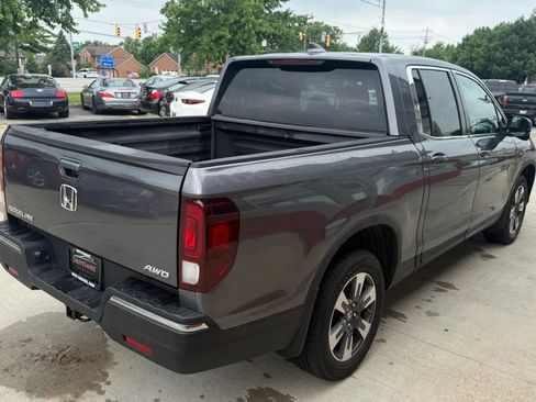 Used 2018 Honda Ridgeline RTL-T image 3