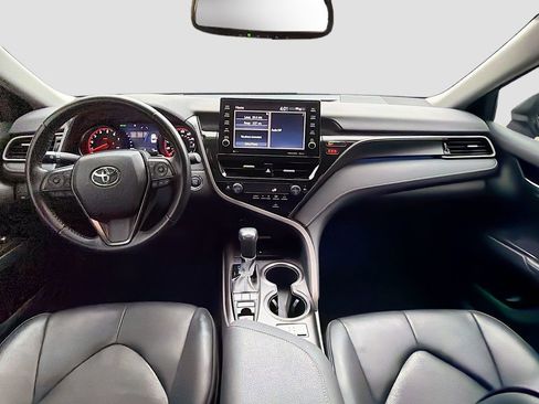 Used 2023 Toyota Camry XSE image 16
