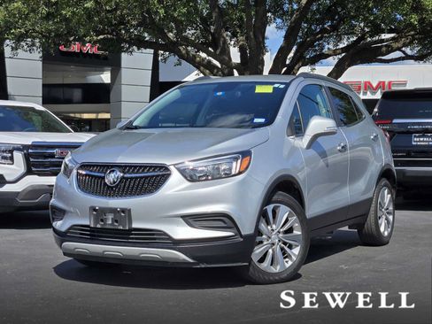 Certified 2019 Buick Encore Preferred FWD image 1