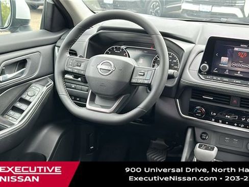 New 2026 Nissan Rogue SV image 24