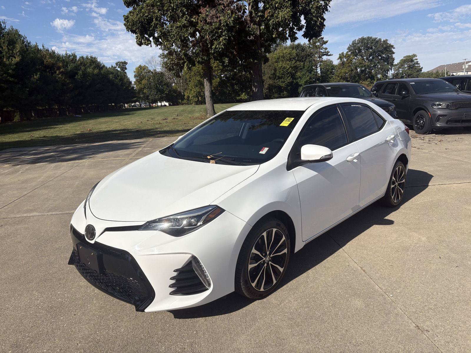 Used 2019 Toyota Corolla SE FWD image 19