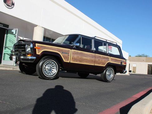Used 1989 Jeep Grand Wagoneer image 63