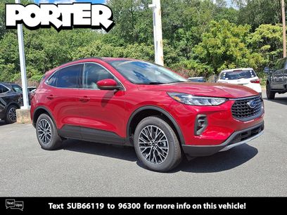 New 2025 Ford Escape SE