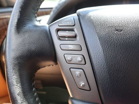 Used 2018 Nissan Armada Platinum w/ Captain Seat Package AWD/4WD image 17