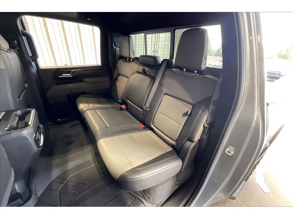 Used 2024 Chevrolet Silverado 2500 ZR2 w/ Technology Package AWD/4WD image 28