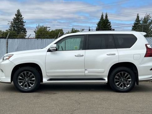 Used 2019 Lexus GX 460 Premium AWD/4WD image 2