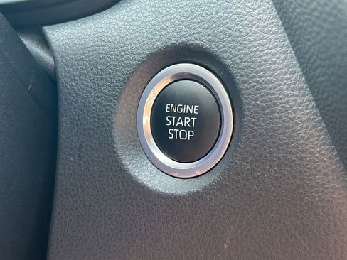 Used 2024 Toyota Corolla SE FWD image 24