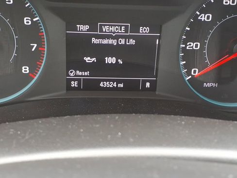 Used 2024 Chevrolet Malibu LT image 25