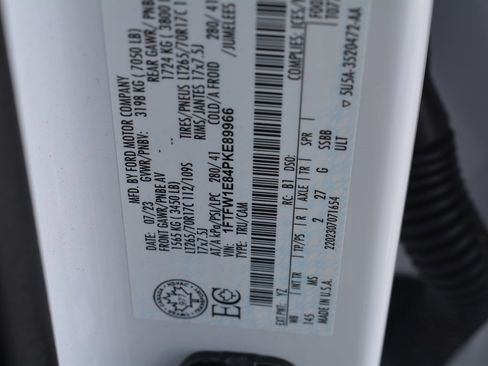 Used 2023 Ford F150 XLT w/ Trailer Tow Package image 25