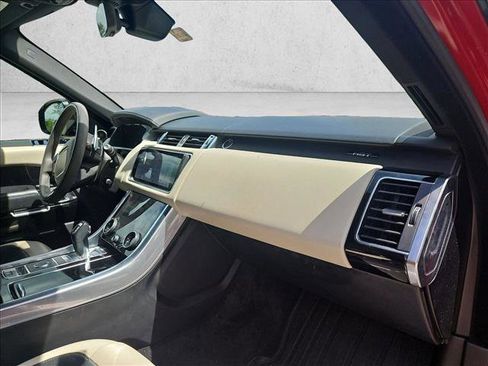 Used 2020 Land Rover Range Rover Sport HST image 21