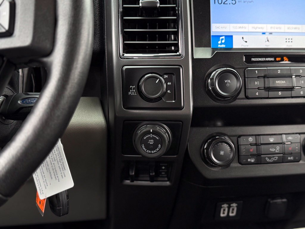 Used 2019 Ford F150 XLT w/ Equipment Group 302A Luxury AWD/4WD image 23