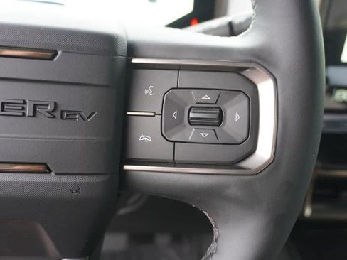 New 2025 GMC Hummer EV 3X image 12