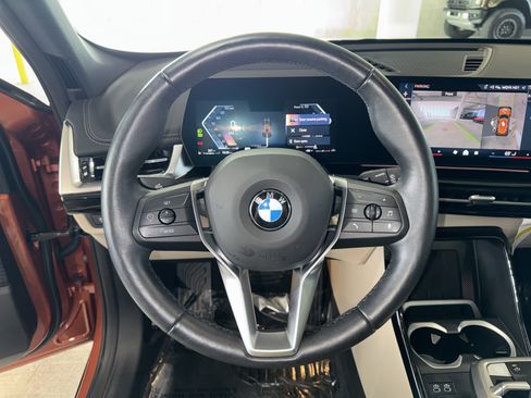 Used 2025 BMW X1 xDrive28i w/ Technology Package AWD/4WD image 21