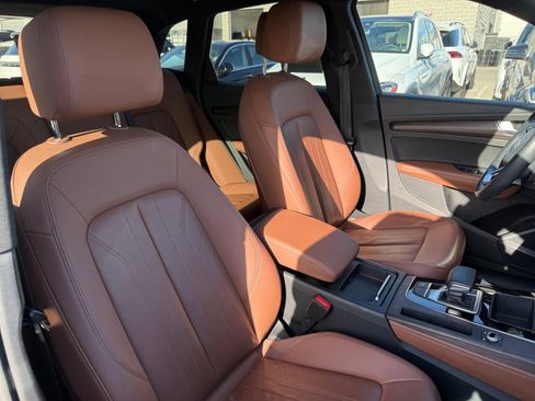 Used 2022 Audi Q5 2.0T Premium Plus AWD/4WD image 21