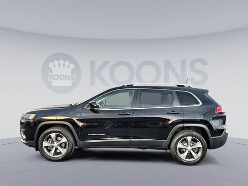 Used 2020 Jeep Cherokee Limited image 2