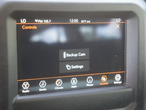 Used 2023 Jeep Wrangler Unlimited image 29