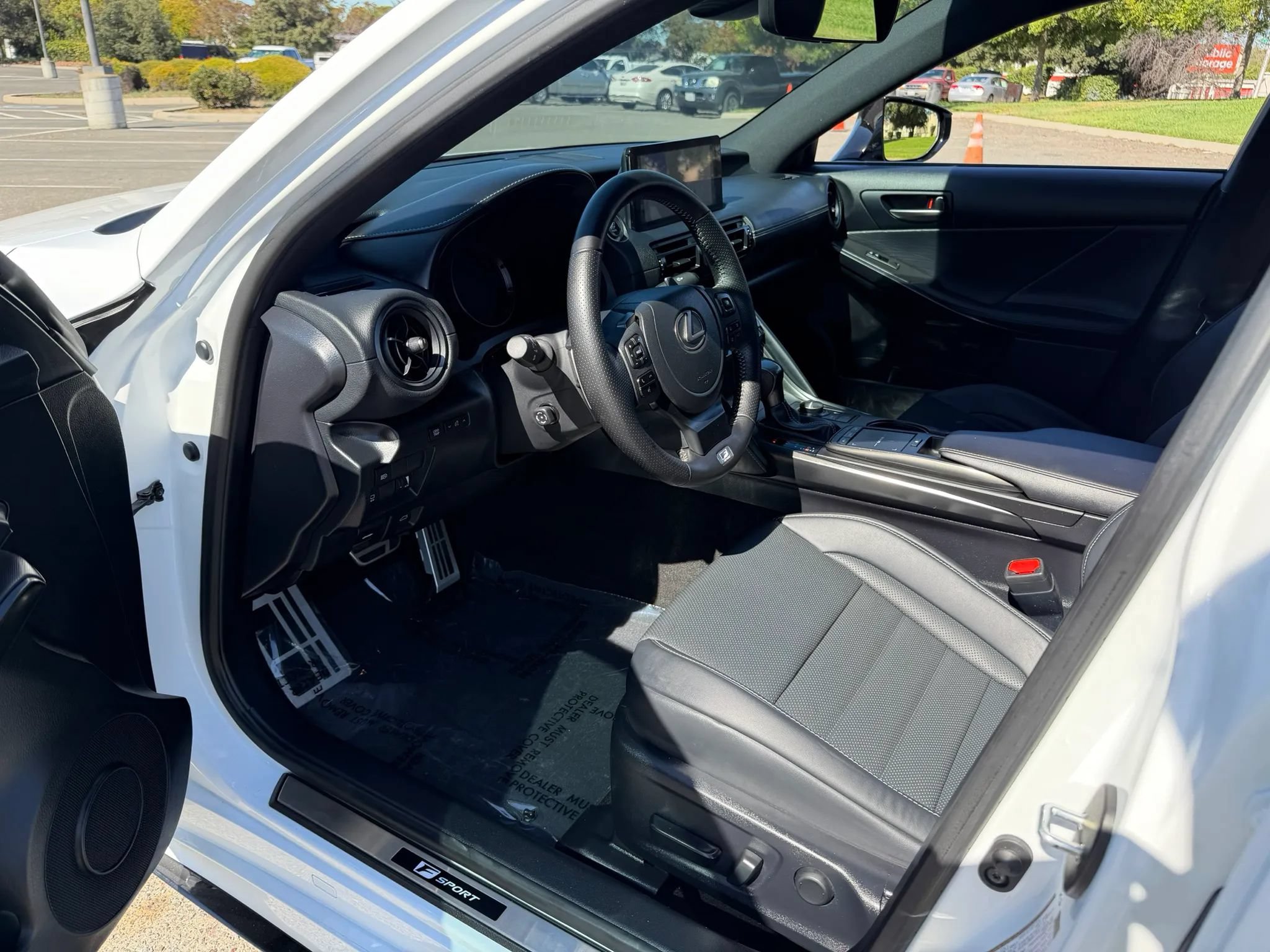 Used 2023 Lexus IS 350 F Sport w/ Navigation Package RWD image 15