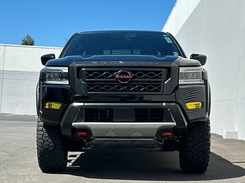 Used 2022 Nissan Frontier PRO-4X w/ Off-Road Protection Package AWD/4WD image 9