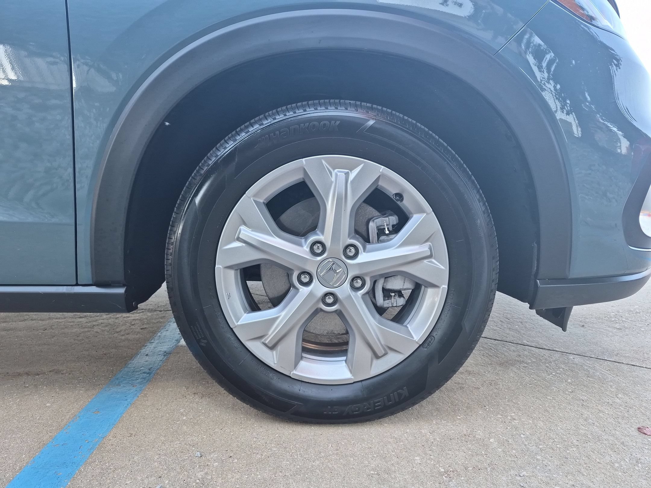 Used 2024 Honda HR-V LX image 32