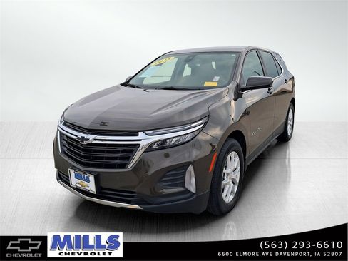 Used 2023 Chevrolet Equinox LT image 1