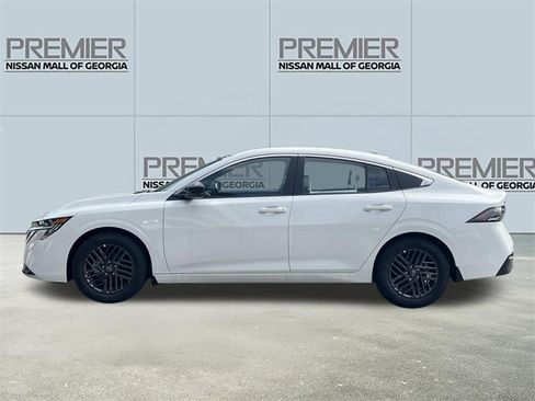 New 2026 Nissan Sentra SV w/ SV Convenience Package FWD image 21