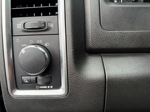 Used 2022 RAM 1500 Classic Warlock w/ Electronics Group AWD/4WD image 26