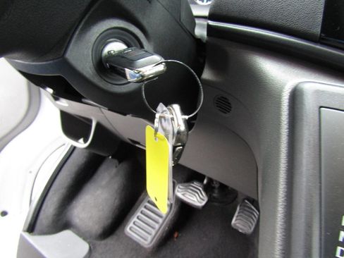 Used 2024 Ford Transit 350 XLT RWD image 19