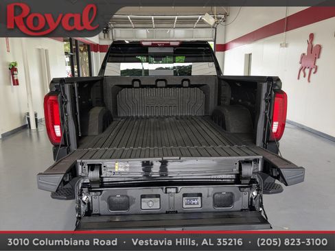 Used 2025 GMC Sierra 1500 Denali Ultimate AWD/4WD image 12