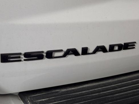 Certified 2024 Cadillac Escalade Sport w/ Touring Package AWD/4WD image 32