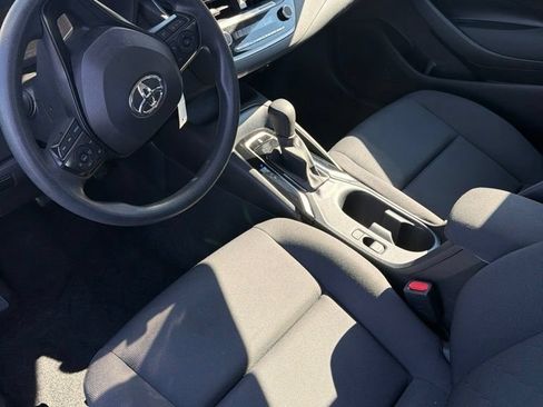 Used 2024 Toyota Corolla LE FWD image 5