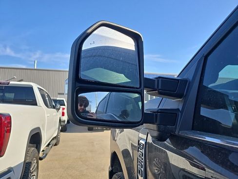 Used 2025 Ford F250 King Ranch image 6