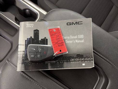 Certified 2022 GMC Sierra 1500 Elevation w/ Preferred Package image 33