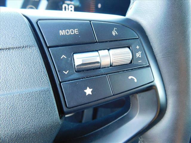 Used 2026 Kia Sportage LX FWD image 14