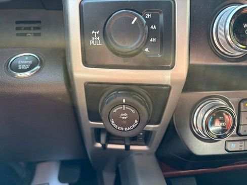Certified 2019 Ford F150 King Ranch w/ Equipment Group 601A Luxury AWD/4WD image 27