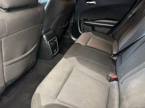 Used 2022 Dodge Charger SXT image 11