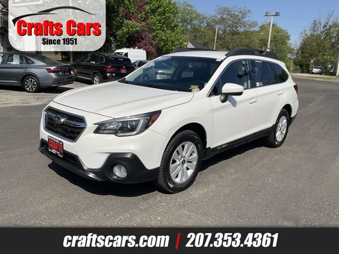 Used 2018 Subaru Outback 2.5i Premium AWD/4WD image 1
