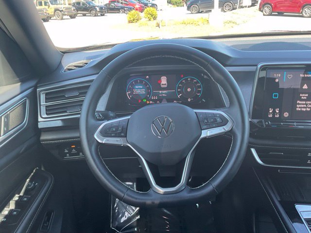 Used 2026 Volkswagen Atlas Cross Sport SE AWD/4WD image 17