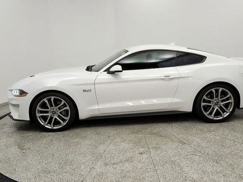 Used 2022 Ford Mustang GT Premium w/ Equipment Group 401A RWD image 2