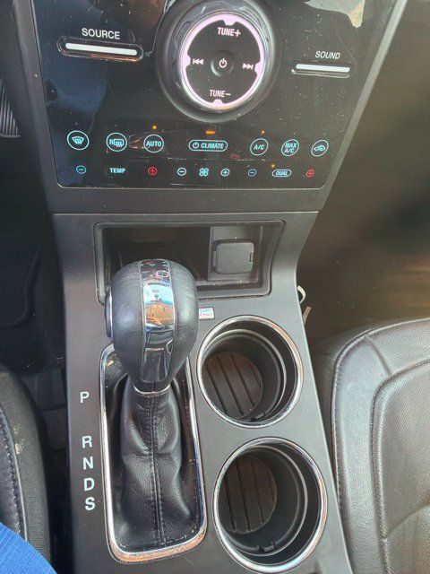 Used 2019 Ford Flex Limited FWD image 3